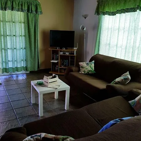 Holiday home Casa Oscar Los Llanos De Aridane